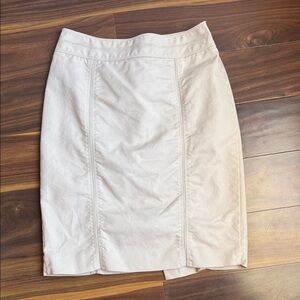 White House Black Market Cream Beige Pencil Skirt size 4